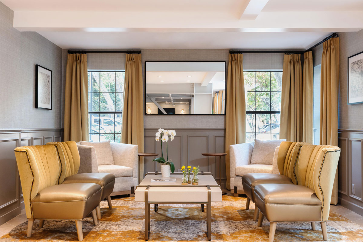 The Inn At Saratoga CA - Lobby Lounge